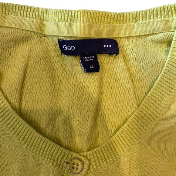 Gap Crewneck‎ Button Down Long Sleeve Cardigan Yellow, XS, Like New Condition - Picture 3 of 3